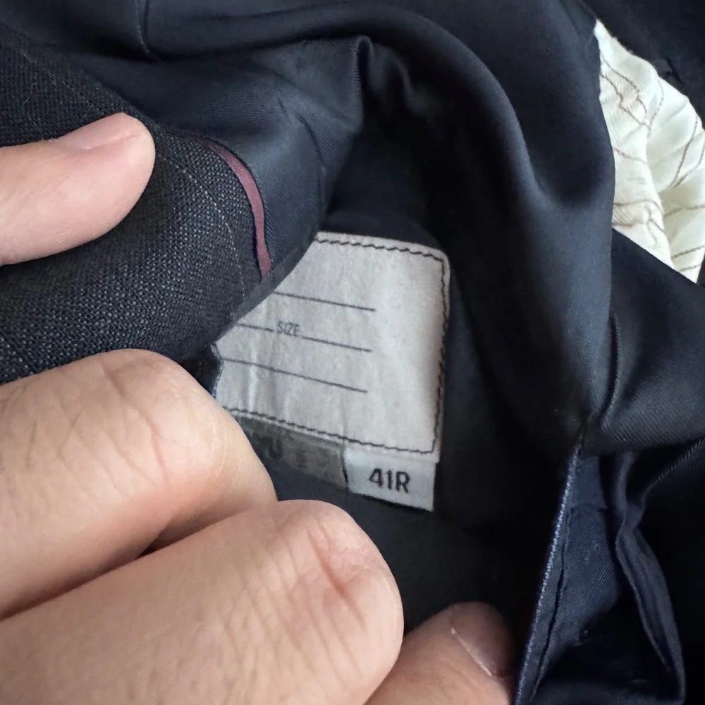Hart Schaffner Marx Suit Mens 41R 34x26.5 Navy Blue Pinstripe Wool 2-Button‎ f01